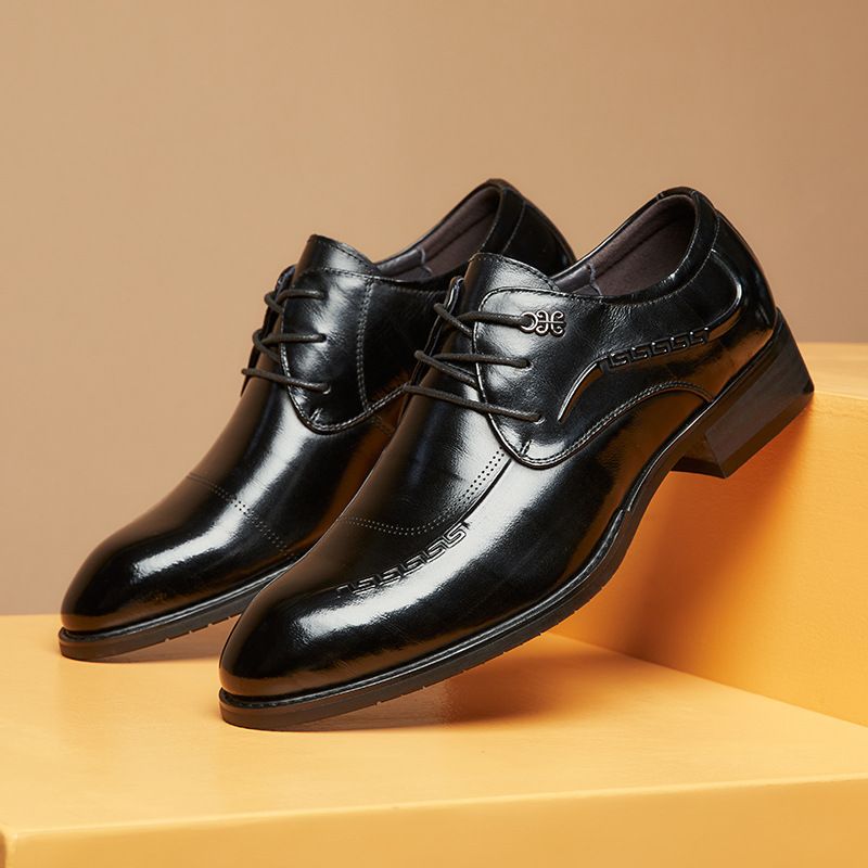 Sapatos Sociais Masculinos Derby Couro Vaca Bico Fino Respirável Com Cadarço E 3 Ilhós - Preto